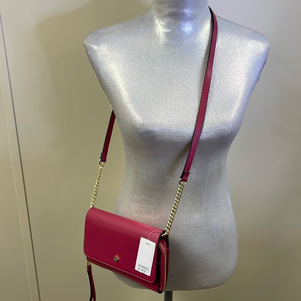 Crown & Ivy Darci Wallet Crossbody - Cranberry NWT